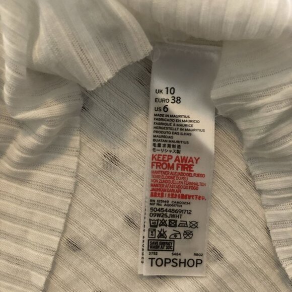 TopShop Crop Top Shirt Fitted Stretch Short Sleeve Casual NWT - Picture 10 of 10